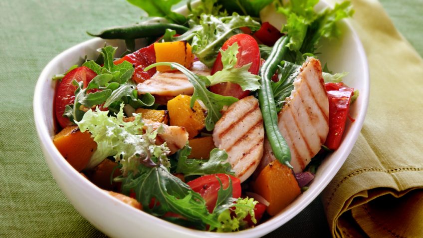 Salada de frango - receita fitness